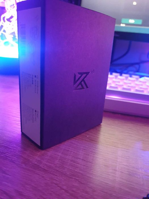 Casti IEMs KZ Zax , pret negociabil