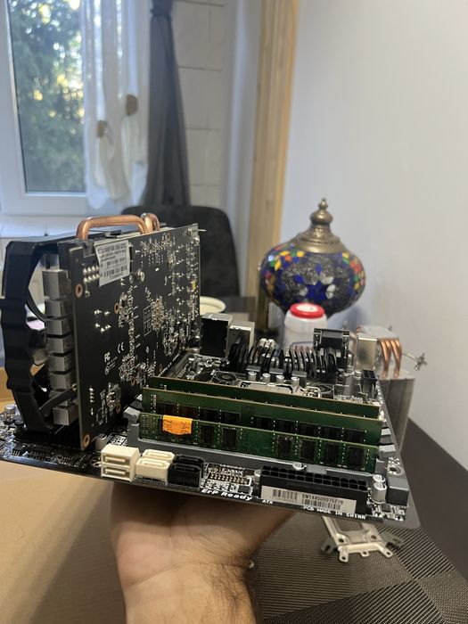 Placa de baza  + proc i7 4790 3,6ghz + Ram 32gb ddr3 + Video RX580 8GB