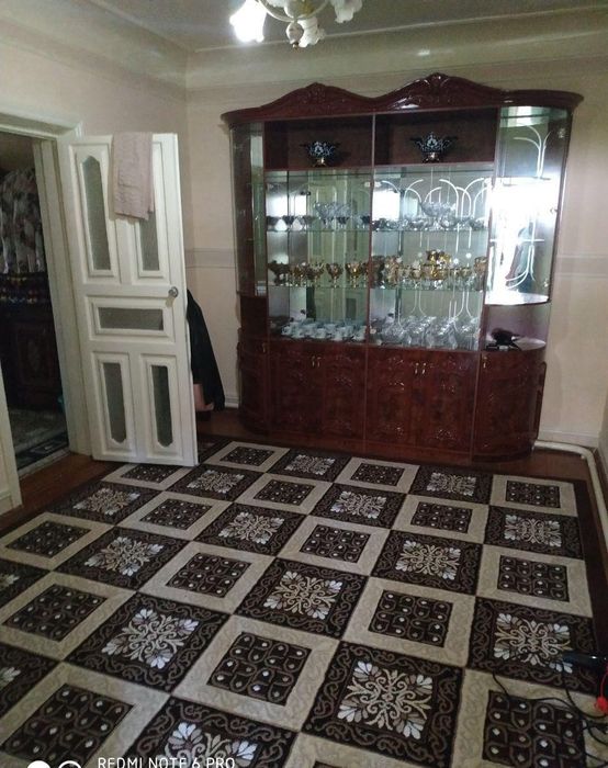 Uy sotiladi ozimizaniki uchaska maklermasman