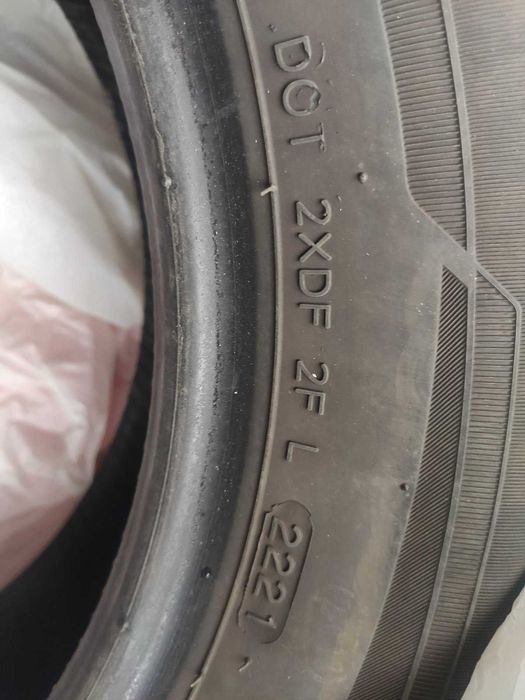 Продавам летни гуми LAUFENN 185x65 R15