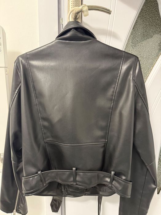 Дамско кожено яке Zara