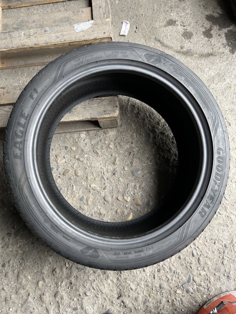 2 anvelope de vara 265/40/20 Goodyear!