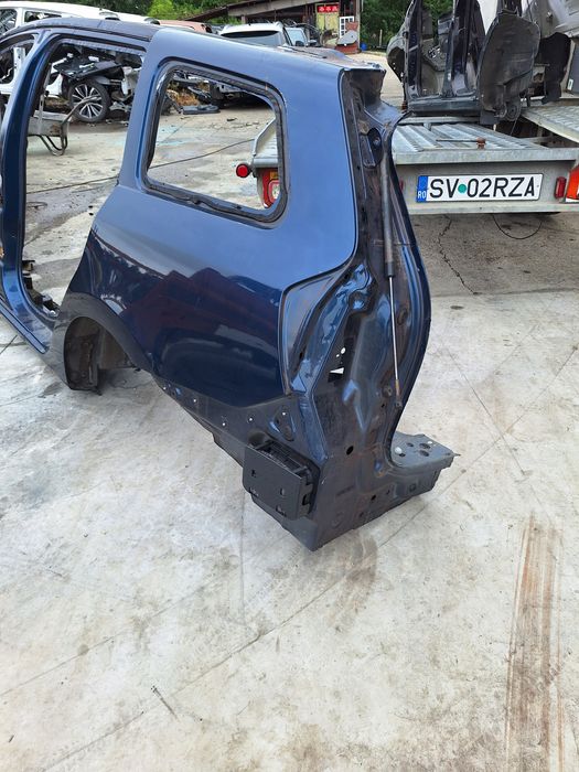 aripa stanga spate cu fusta dacia logan mcv 1.0 benzina 2018
