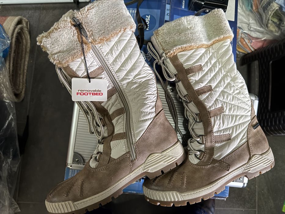 Чисто нови топли ботуши 38 рр