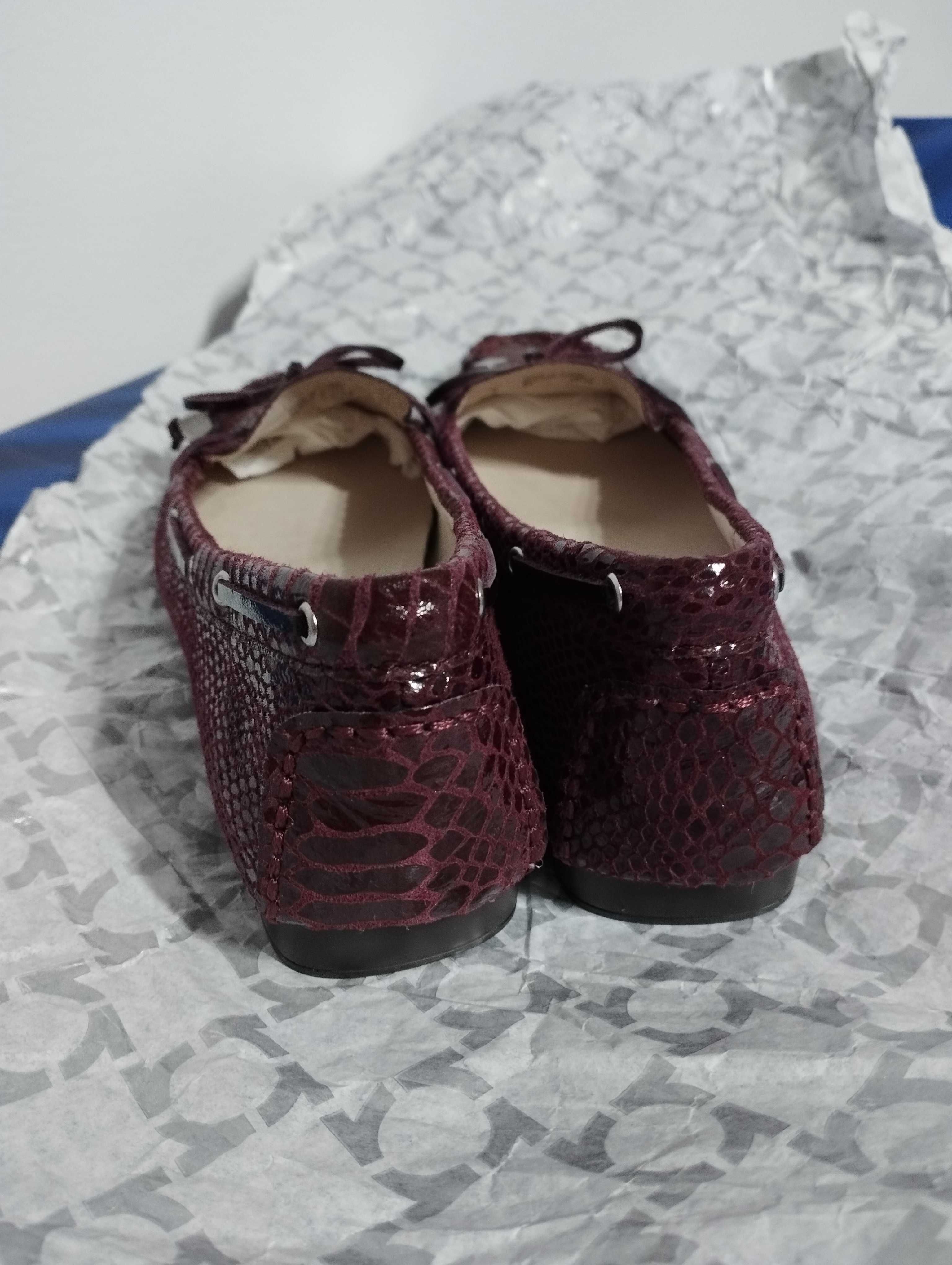Pantofi loafer Michael Kors mar. 39, US 9