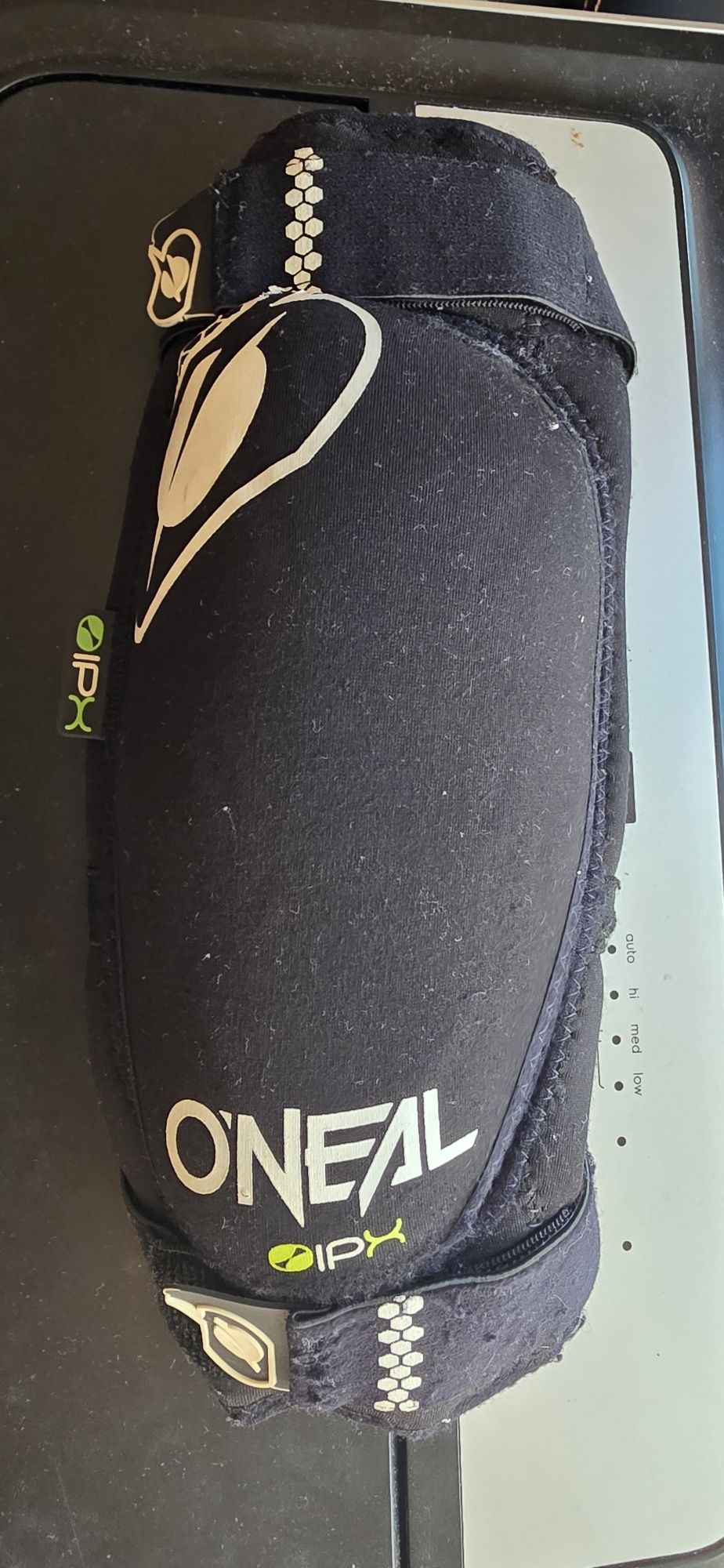 Наколенки O'Neal за MTB и DH