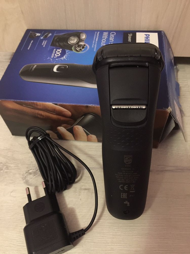 Philips самообръсначка Shaver 1000