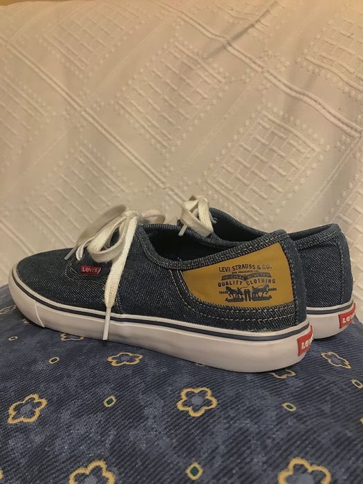 Levi Strauss & CO.