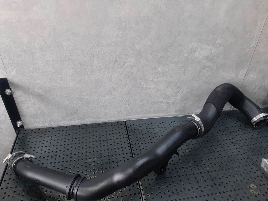 furtun intercooler blfb rhd 2.0 d ecoblue  ford transit custom v362 transit 363  gk21-6c646-a  gk21-6c646-ak