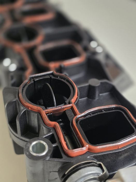 Galerie admisie + Motoraș Vw Passat CC / 2011 / 2.0 TDI / 140 cp / Noi