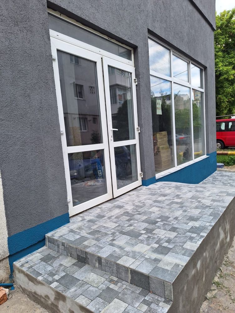 De inchiriat spatiu comercial