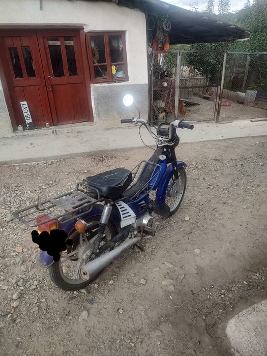 Vând motoretă 49cc