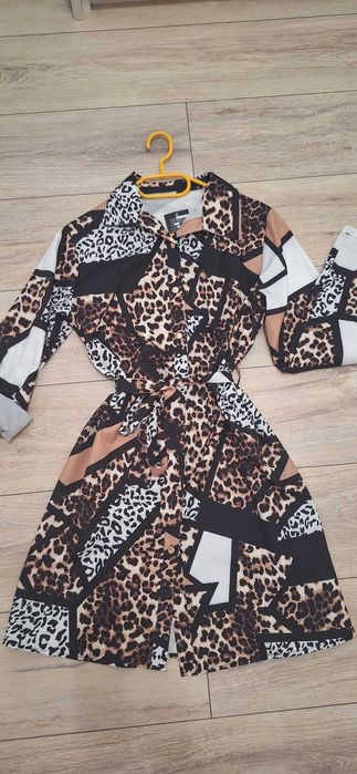 Чисто нова рокля с етикет