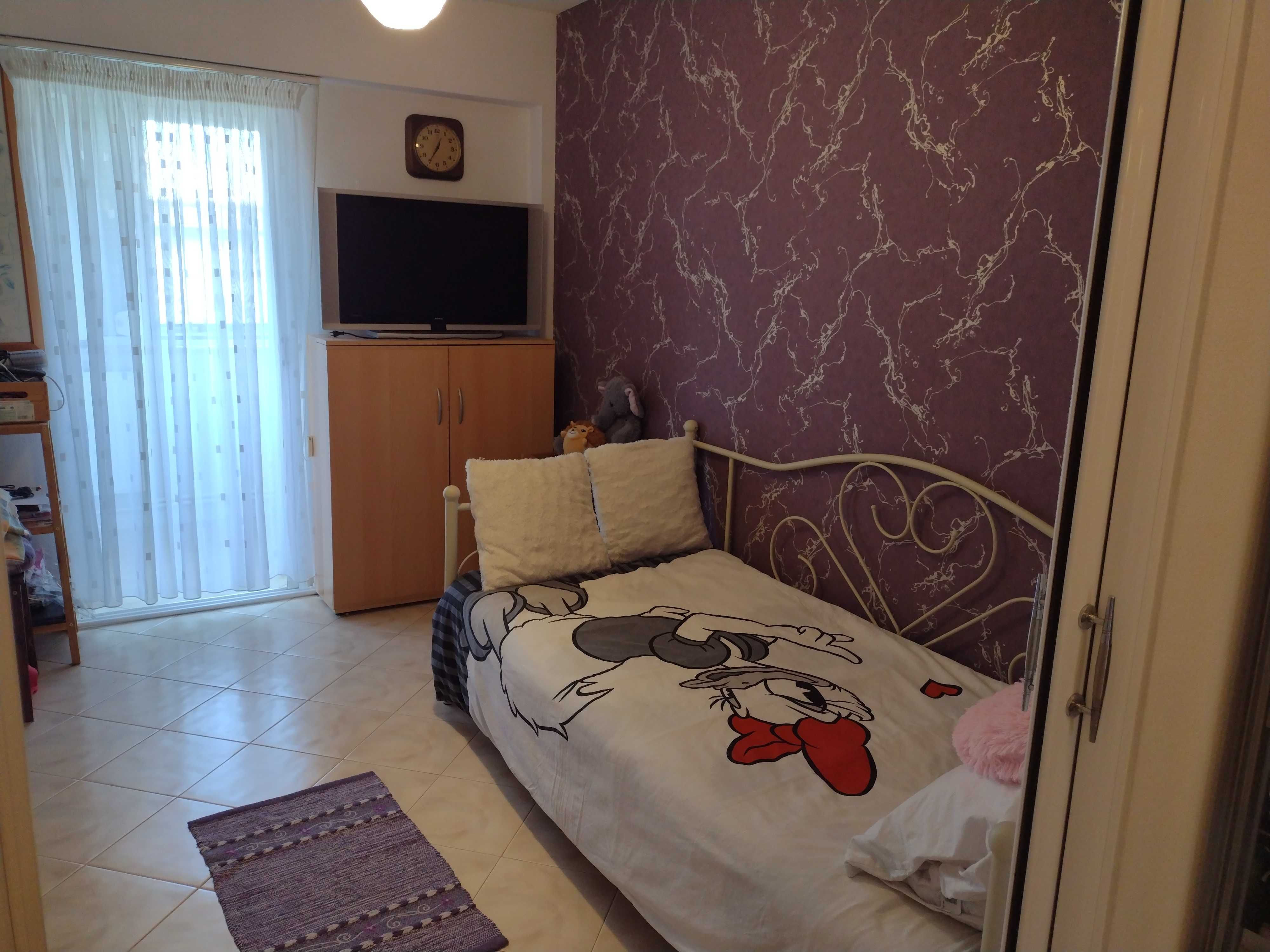 Vând apartament spațios B dul Dunărea 120000€