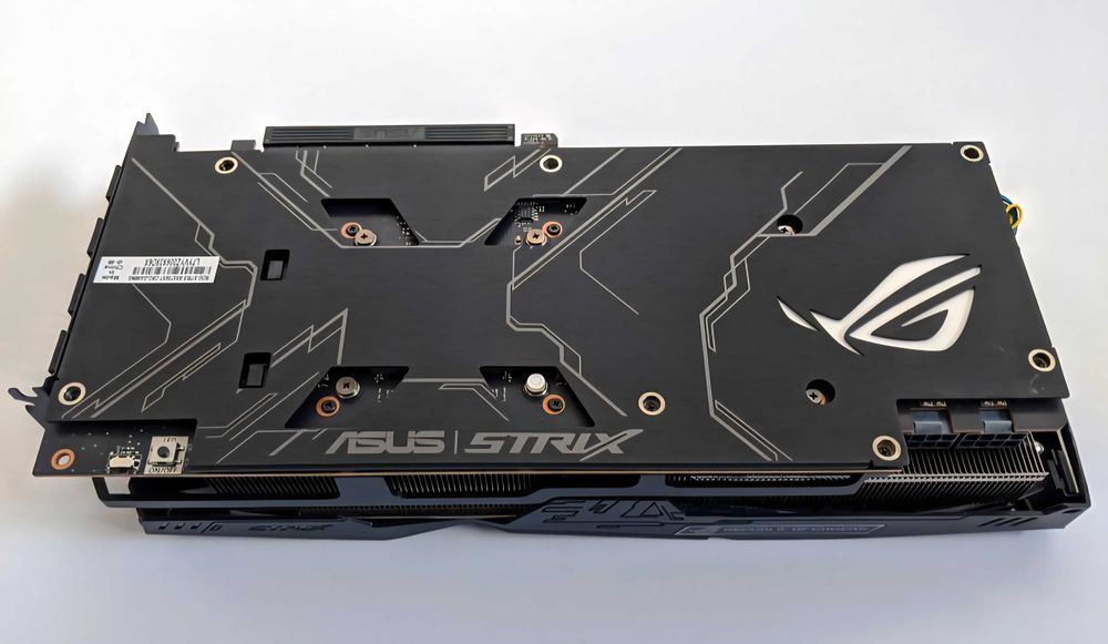 RX5700XT 8GB, ASUS rog strix