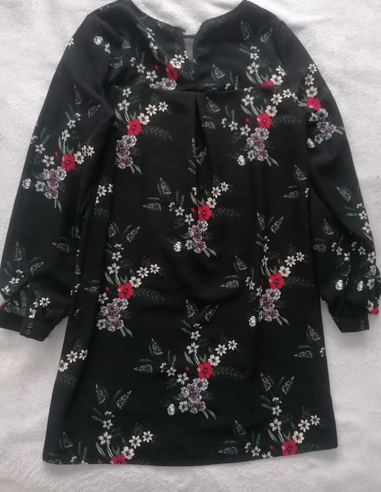 Дамски  официални рокли