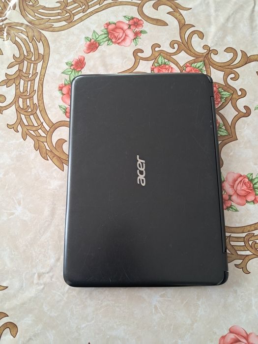 Vând laptop Acer