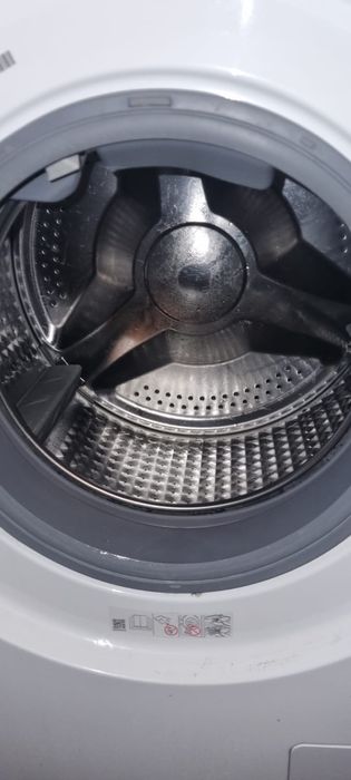 Mașina de spălat Beko incorporabilă