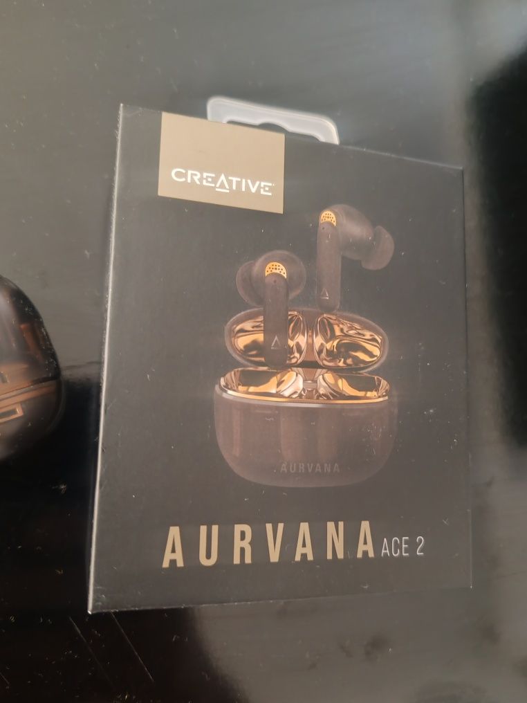 Creative Aurvana ACE 2 като нови