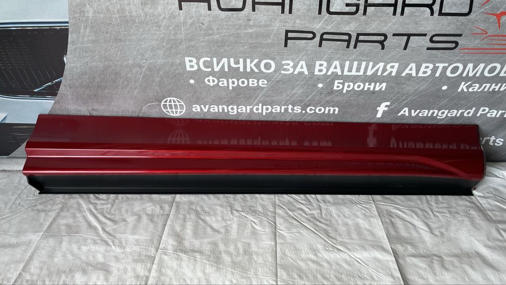 Декоративна лайстна за предна дясна врата Mitsubishi Eclipse Cross