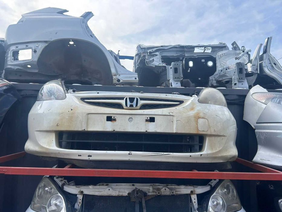 Ноускат Honda Fit I (01-07) GD1 (фара, бампер, радиатор, телевизор)