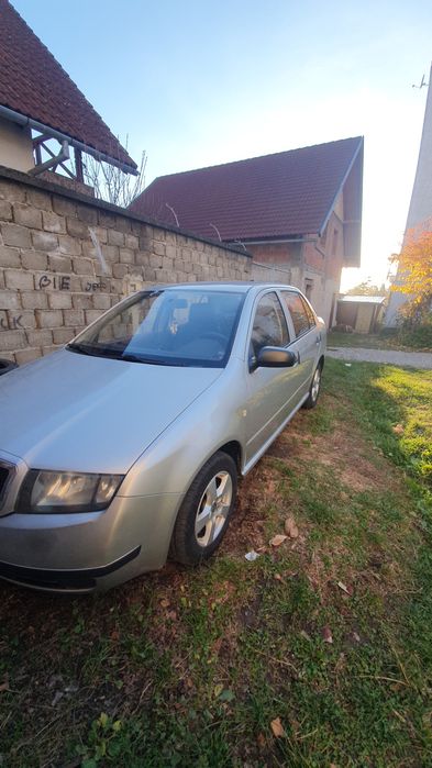 Vând skoda fabaia 1.2 benzina