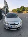 Opel astra j  1.7 cdti 2010