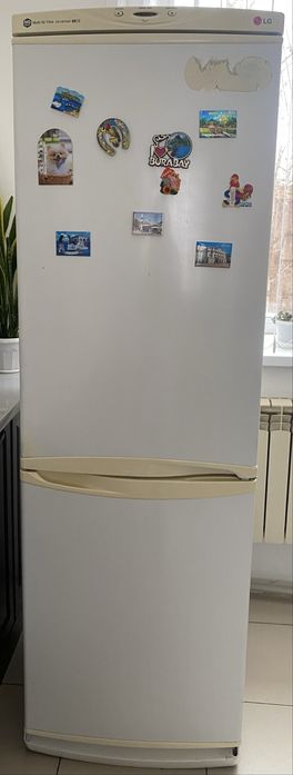 Продам холодильник