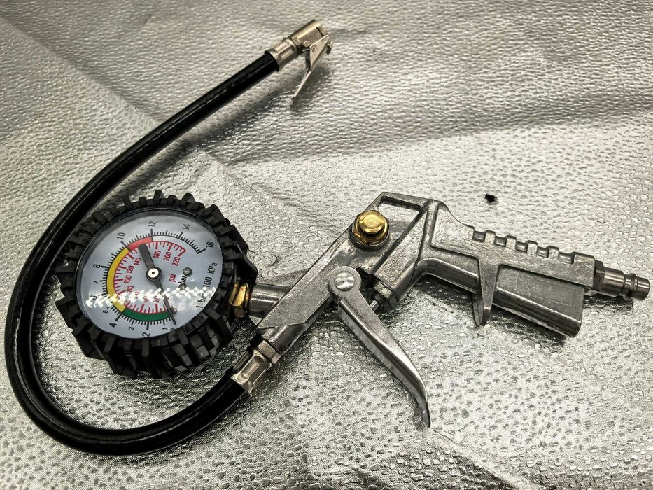 Pistol de aer cu manometru 49 lei