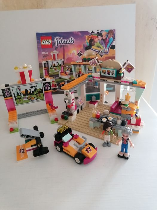 Lego Friends 41349 Дрифт вечеря