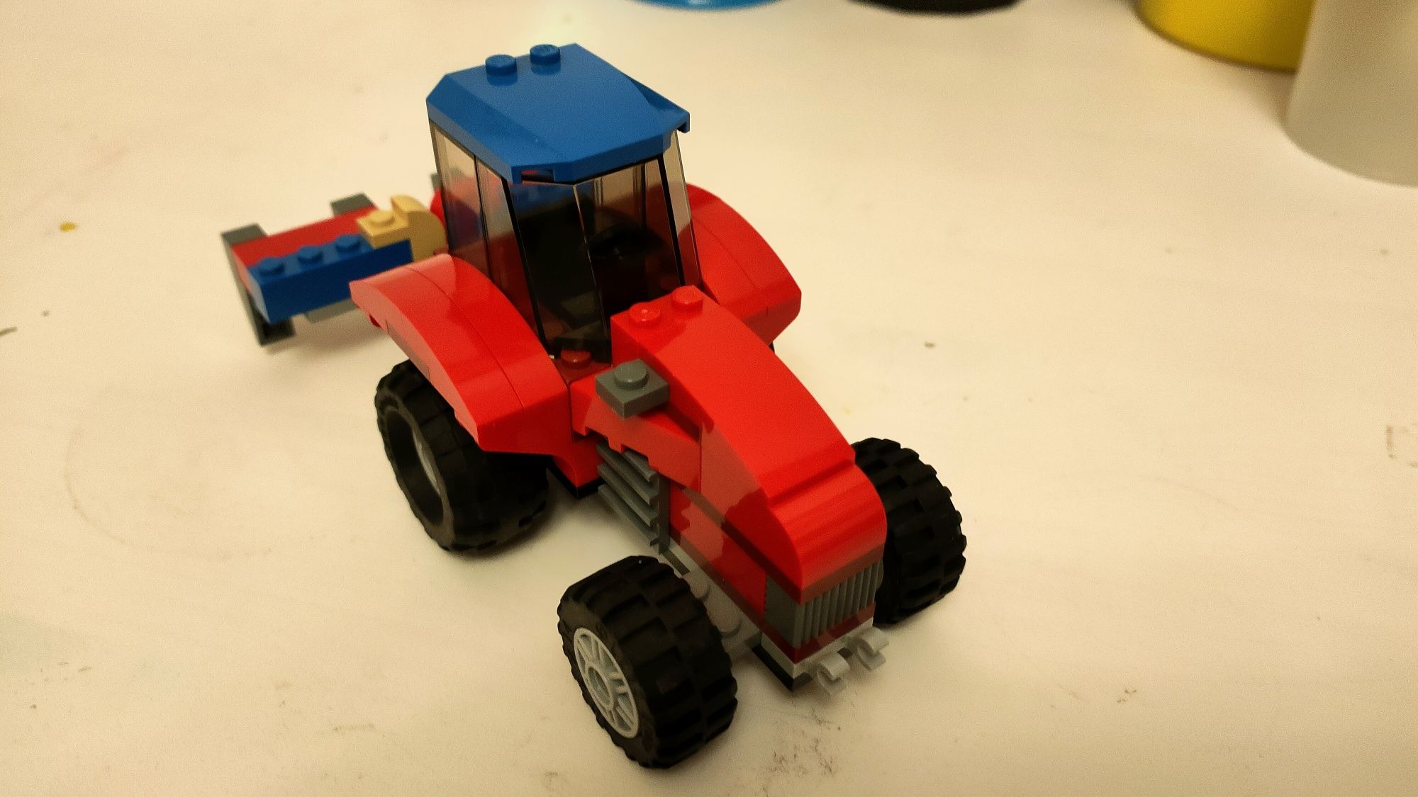 Tractor lego classic 10697