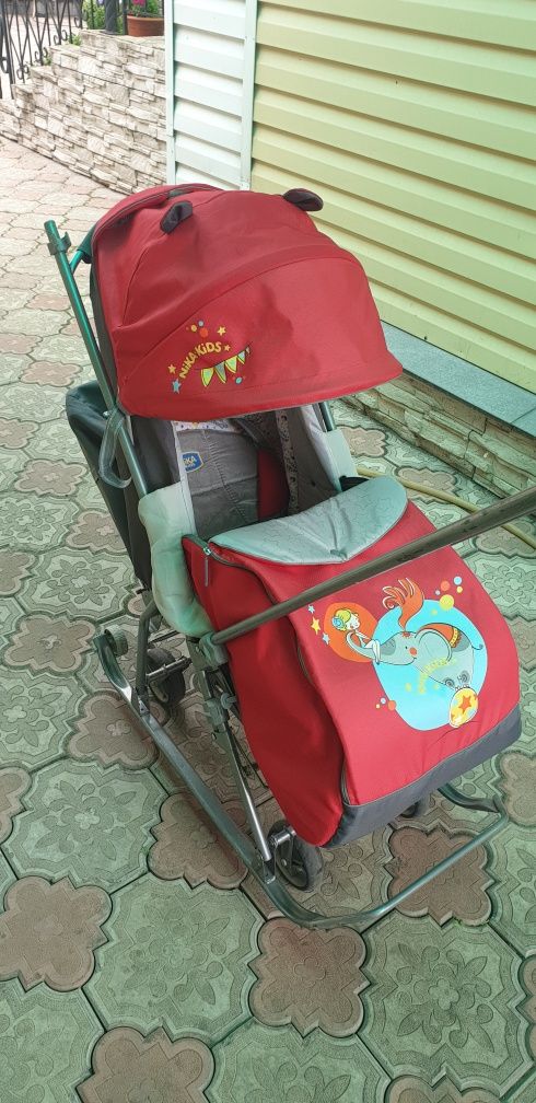Продам санки в идеальном состоянии