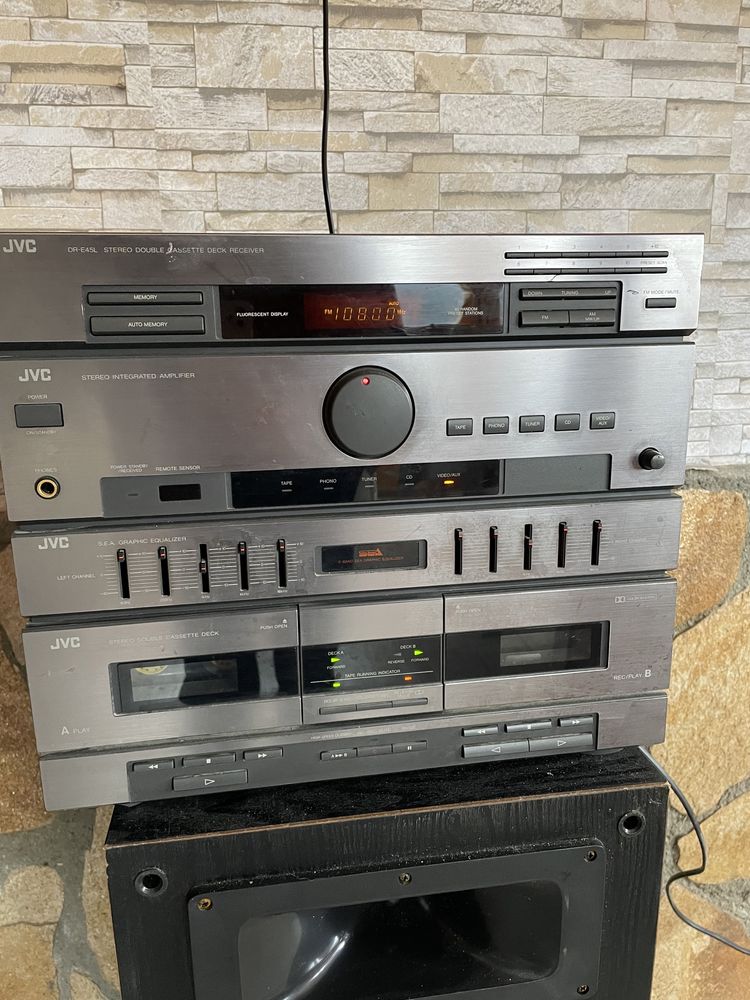 Усилвател JVC DR-E45L