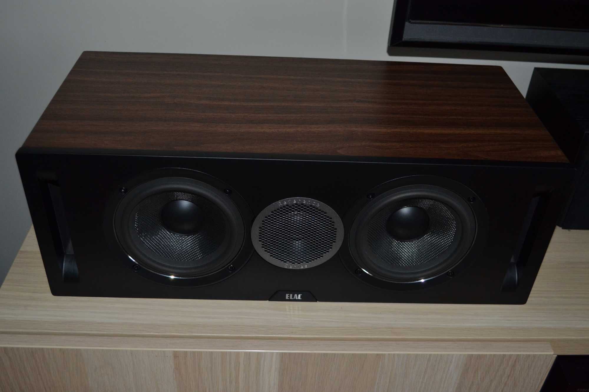 ELAC debut reference dcr52 чисто нова тонколона център