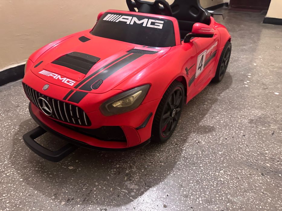 Vand masina copii mercedes amg utilizat