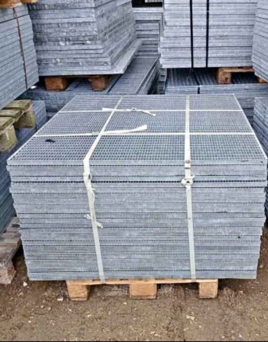 Vindem grătare zincate trepte orice dimensiune își dorește clientul