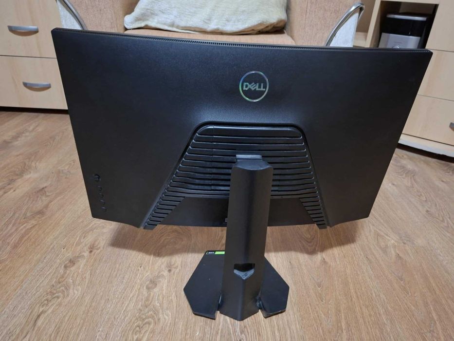 Vand PC Gaming Lenovo+Monitor de la DELL curbat gaming de 144 Hz