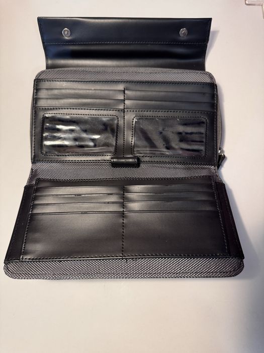 Portofel foarte incapator si compartimentat, Cerruti 1881