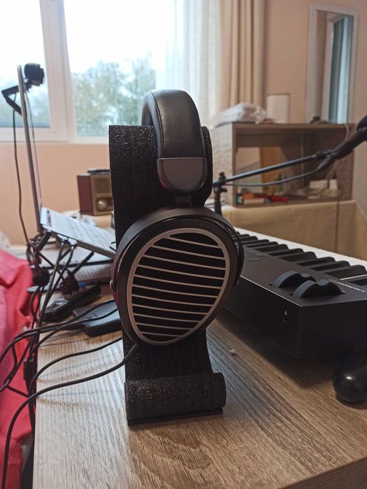 Продавам слушалки HiFiMan Edition XS