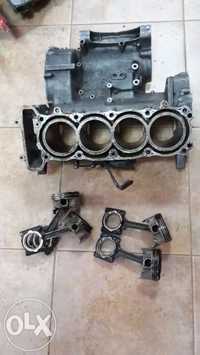 Двигател / корпусен блок / биели за Honda CBR 900 SC28 1992 / 199г