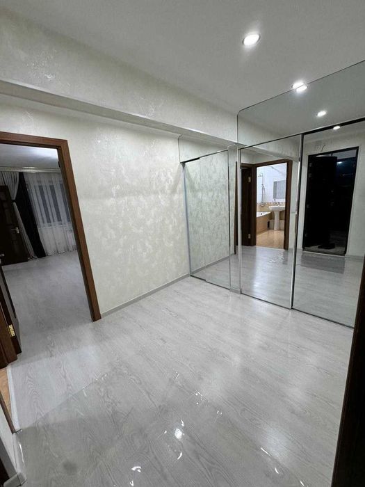 Самарканд шахрида 2 хонали, 2-қаватда жойлашган квартира сотилади