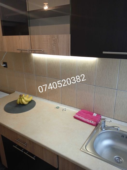 Apartament 1 cameră, bloc de apartamente/ Reșița