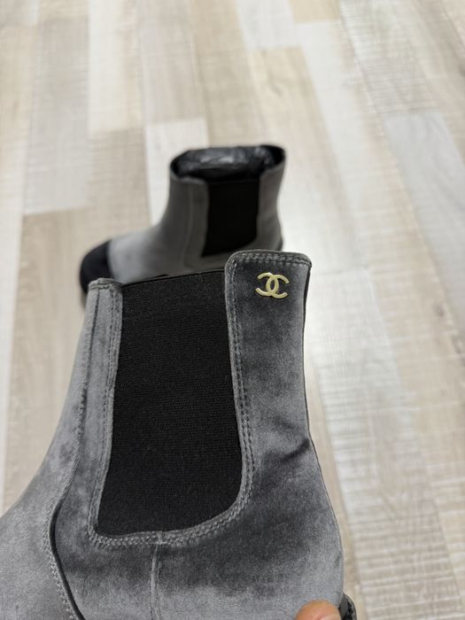 Ghete Chane’ll Chelsea boots. 37,39,40