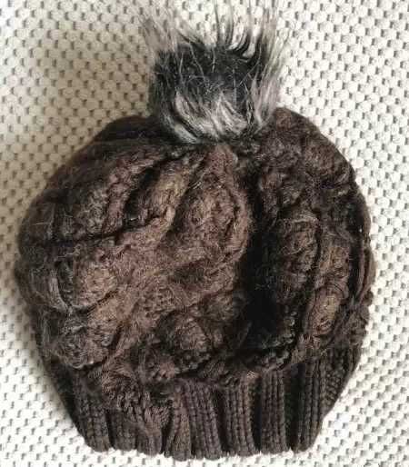 Кафява зимна шапка