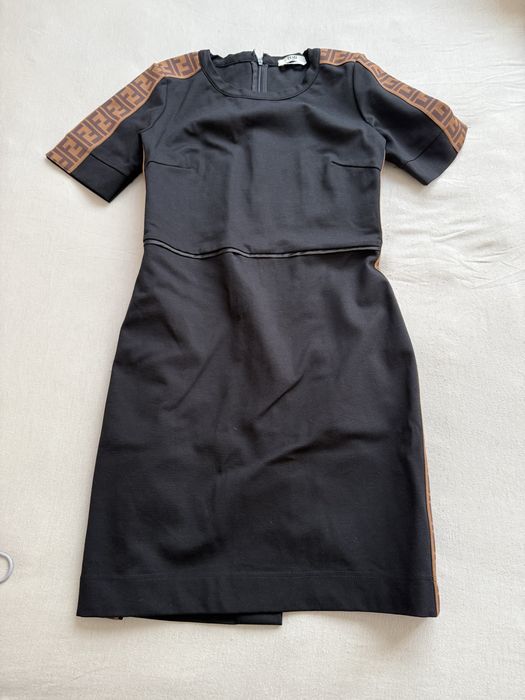 Дамска рокля FENDI