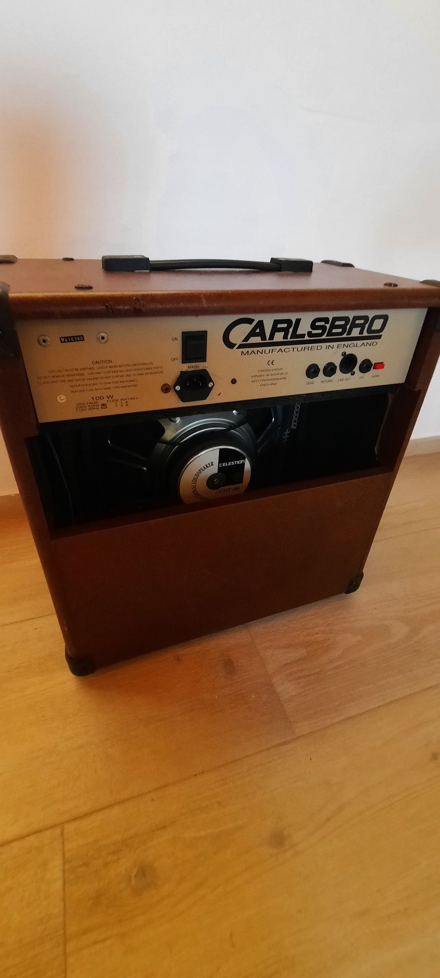 Chitară electroacustica Fender,  amplificatoare Carlsbro,Shot,