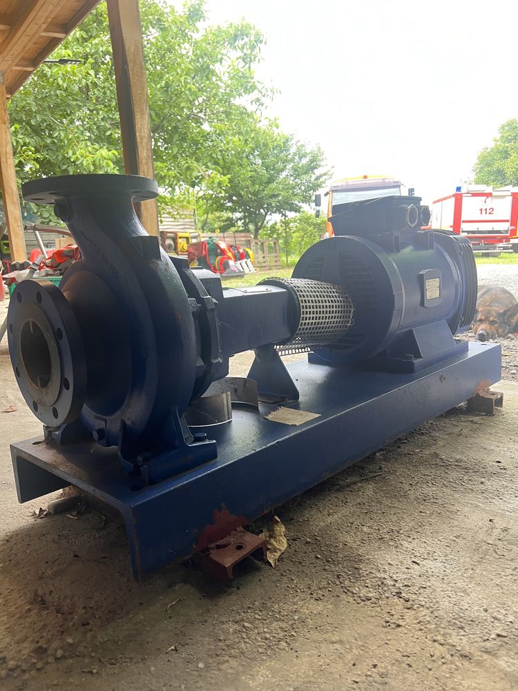 Pompa electrica cu motor de 37 kw