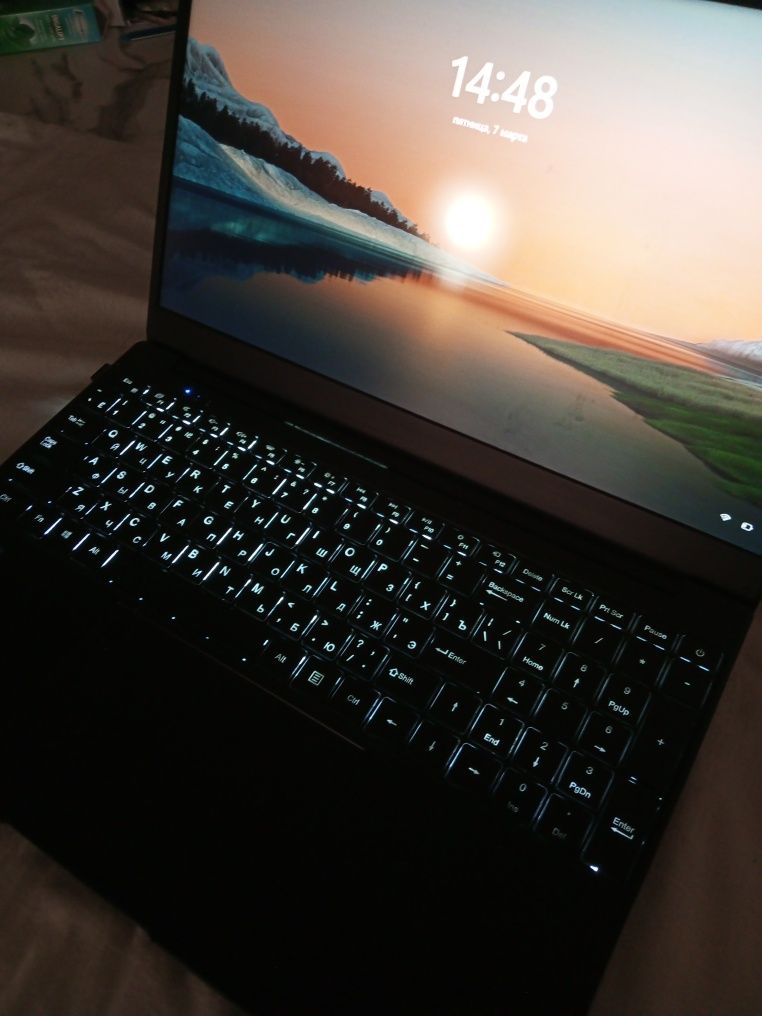 Notebook Intel opertivkasi 16