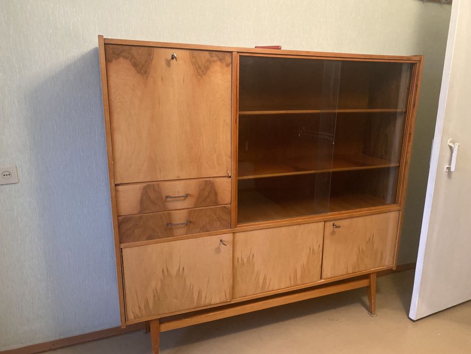 Буфет в гостиную