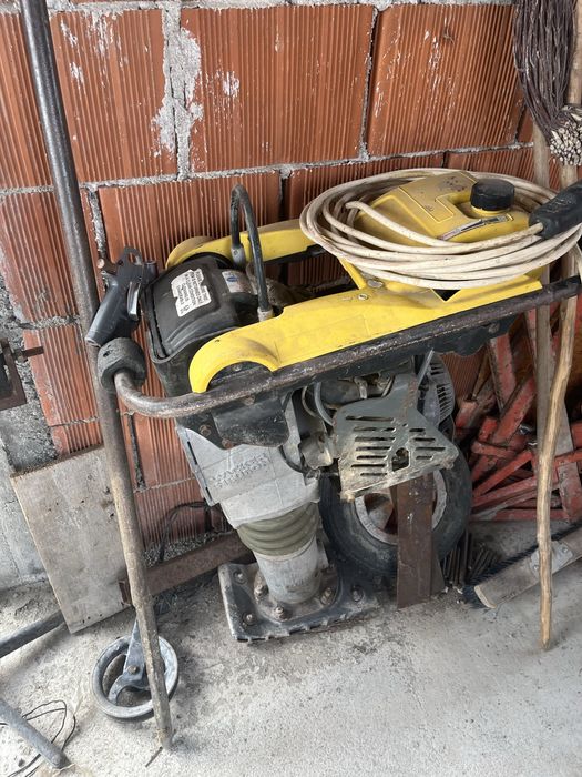 Picior de batut ( broasca )